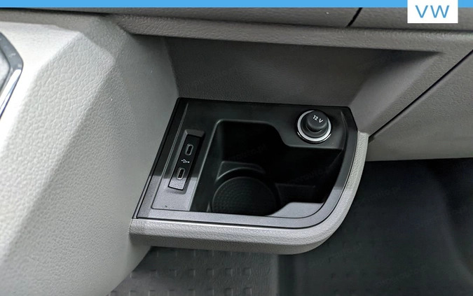 Volkswagen Caravelle cena 221275 przebieg: 1, rok produkcji 2023 z Golub-Dobrzyń małe 497